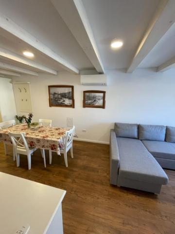 Apartment Concetta Црес Экстерьер фото